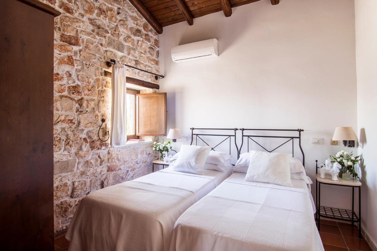 Hotel Corte Altavilla Conversano Esterno foto