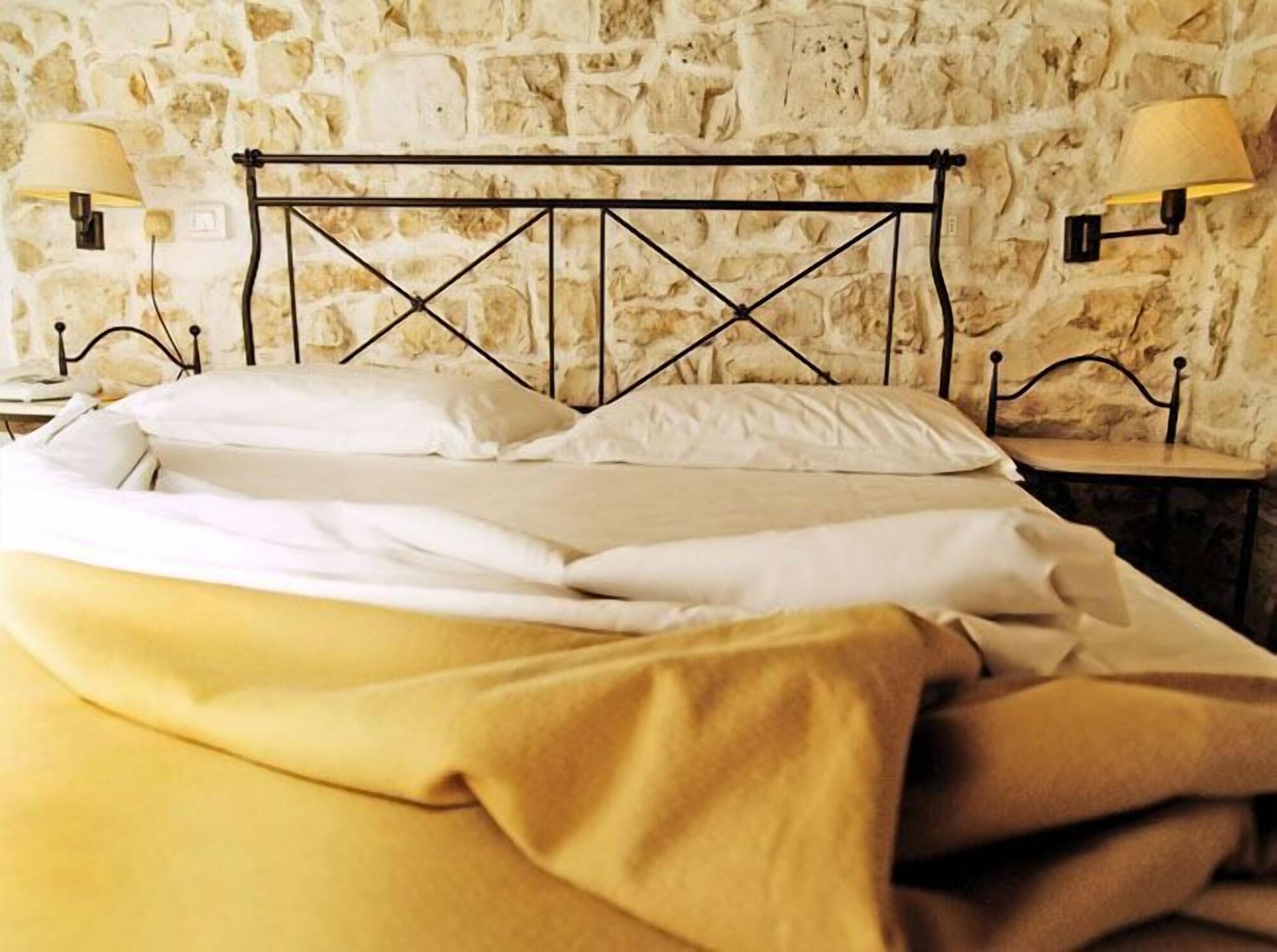 Hotel Corte Altavilla Conversano Esterno foto
